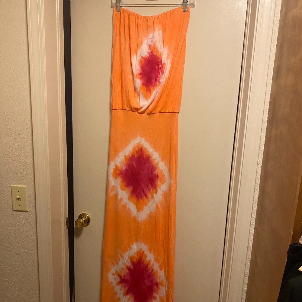 YOUNG, FABULOUS & BROKE MAXI DRESS SM